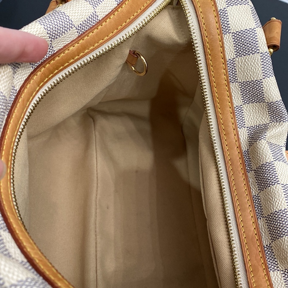 Louis Vuitton White Damier Shoulder Bag - Picture 7 of 16